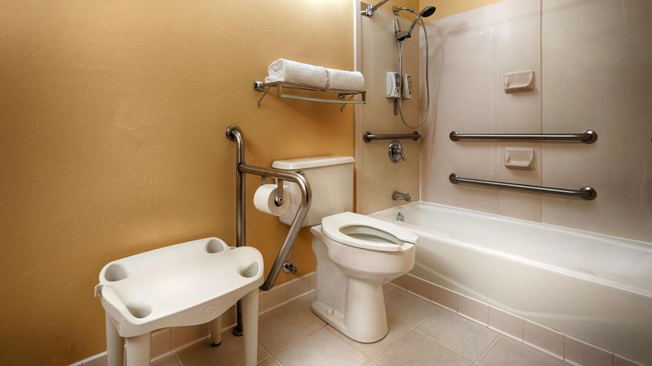 Bryson Inn Mount Airy Extérieur photo