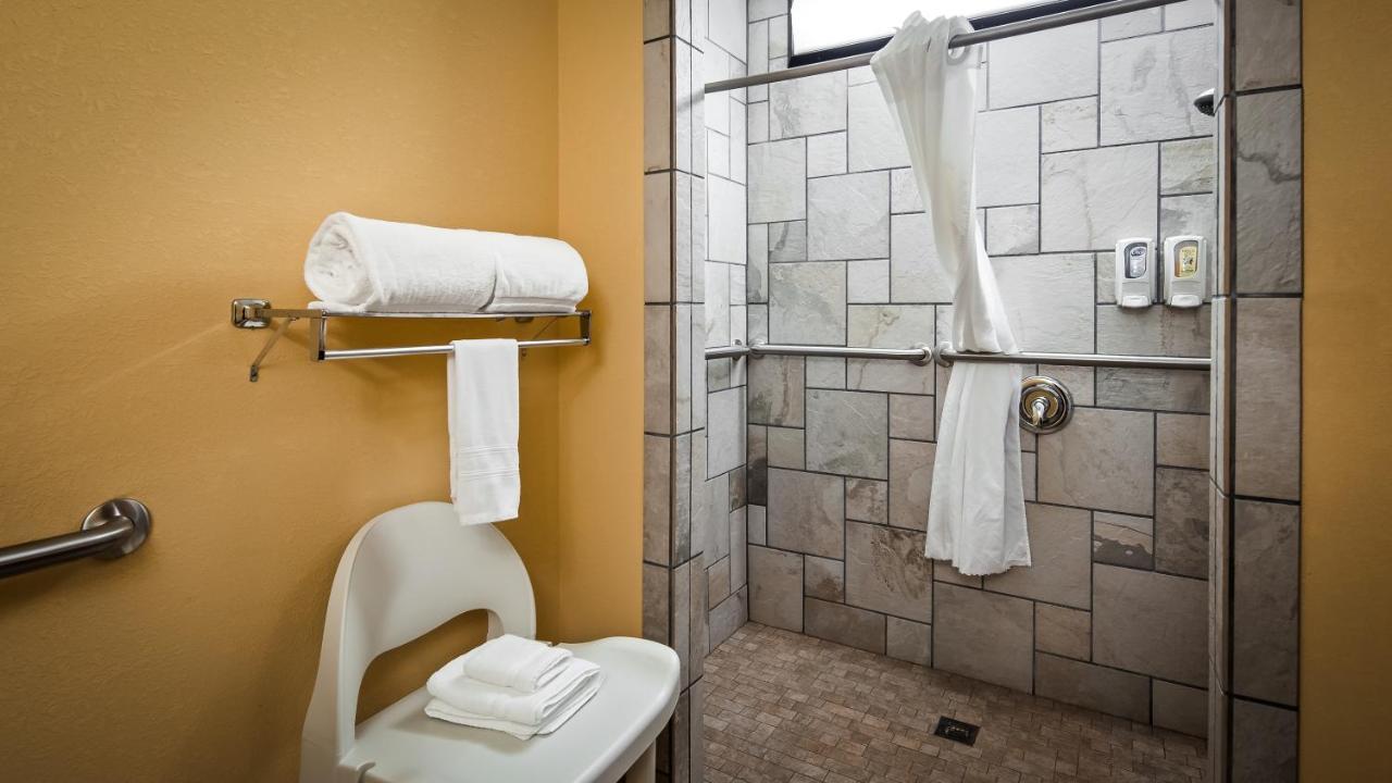 Bryson Inn Mount Airy Extérieur photo